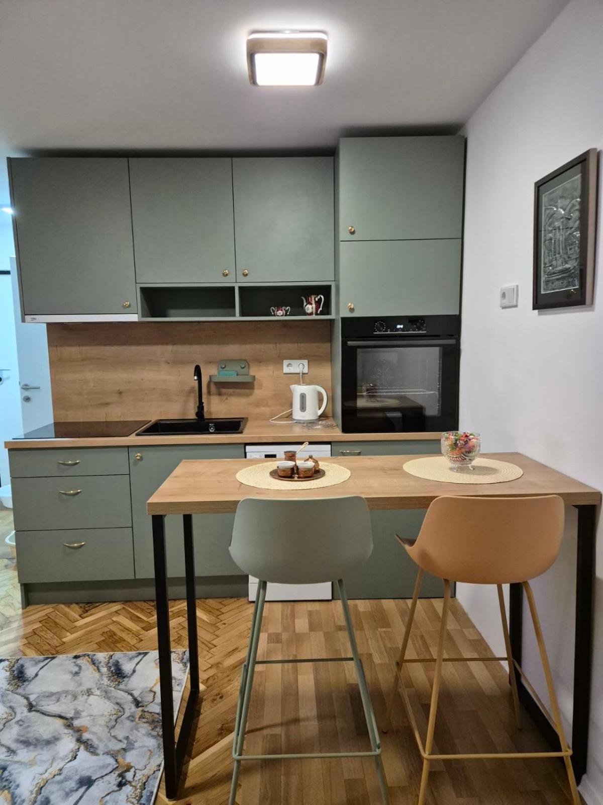 Sajra Apartment SJJ Extérieur photo